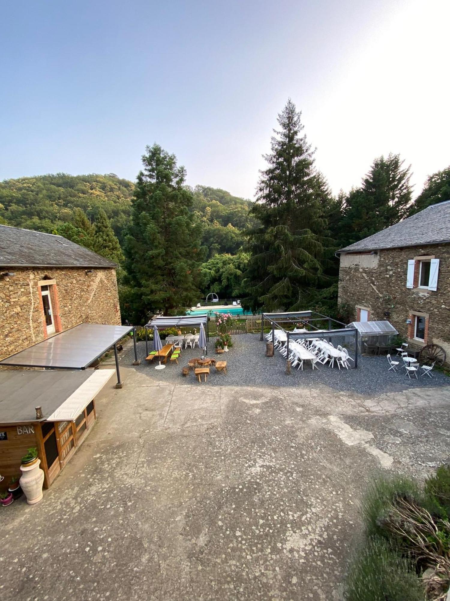 Отель La Bastide D'Albignac Le Dourn Экстерьер фото